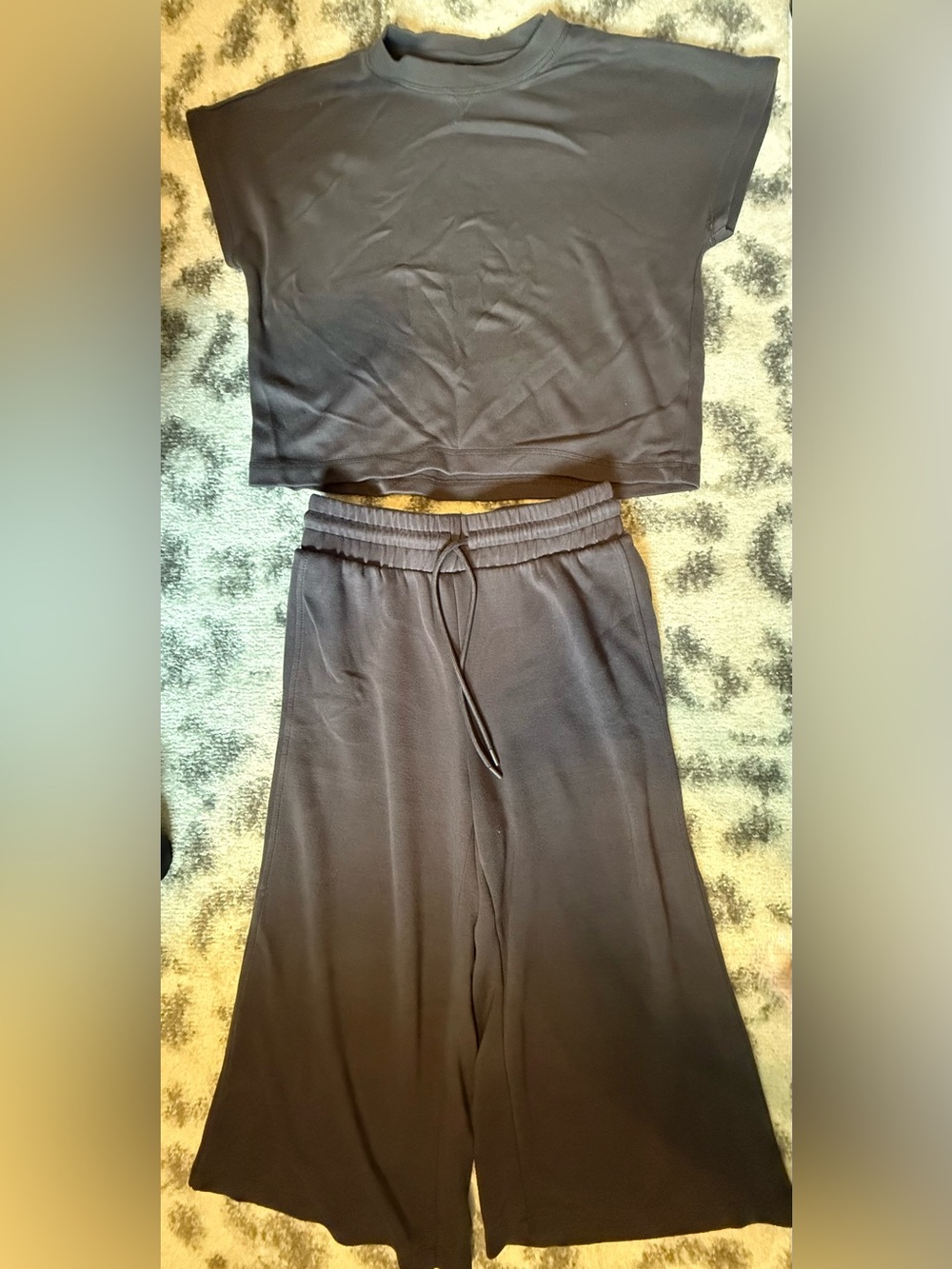 Danskin Dark Gray Wide-Leg Set
